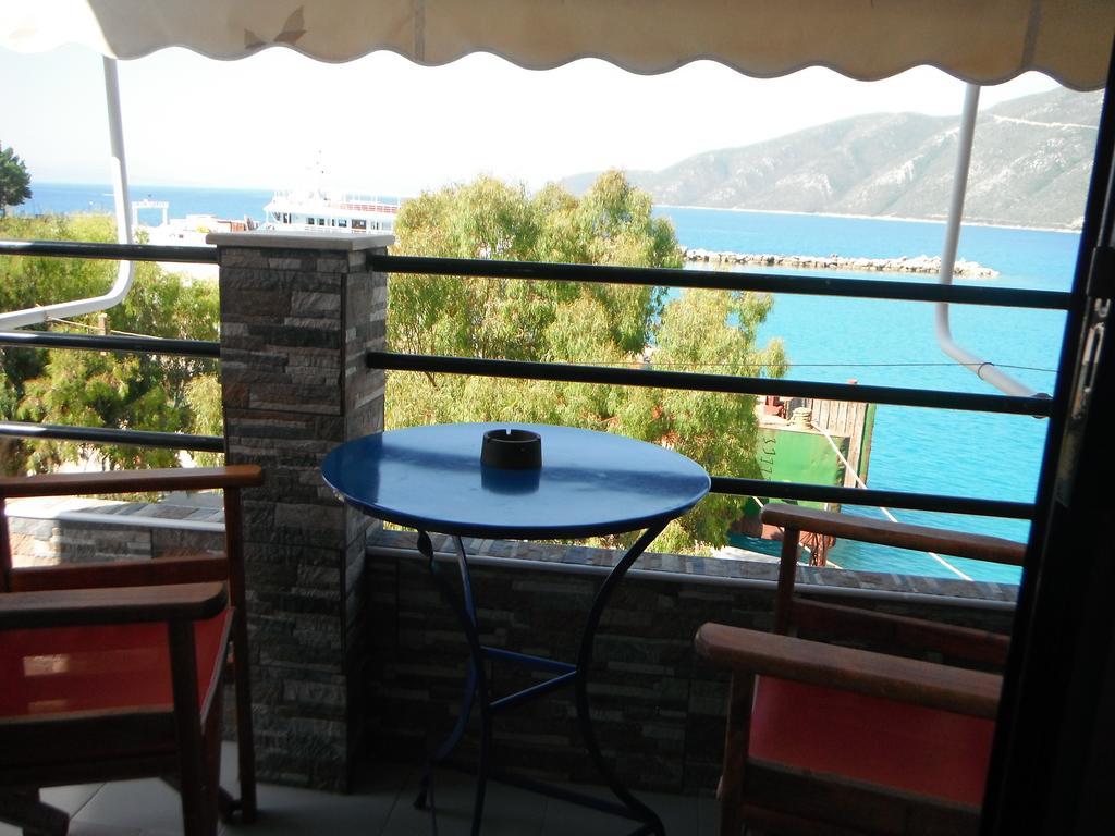 Orfeas Rooms Vasiliki Oda fotoğraf