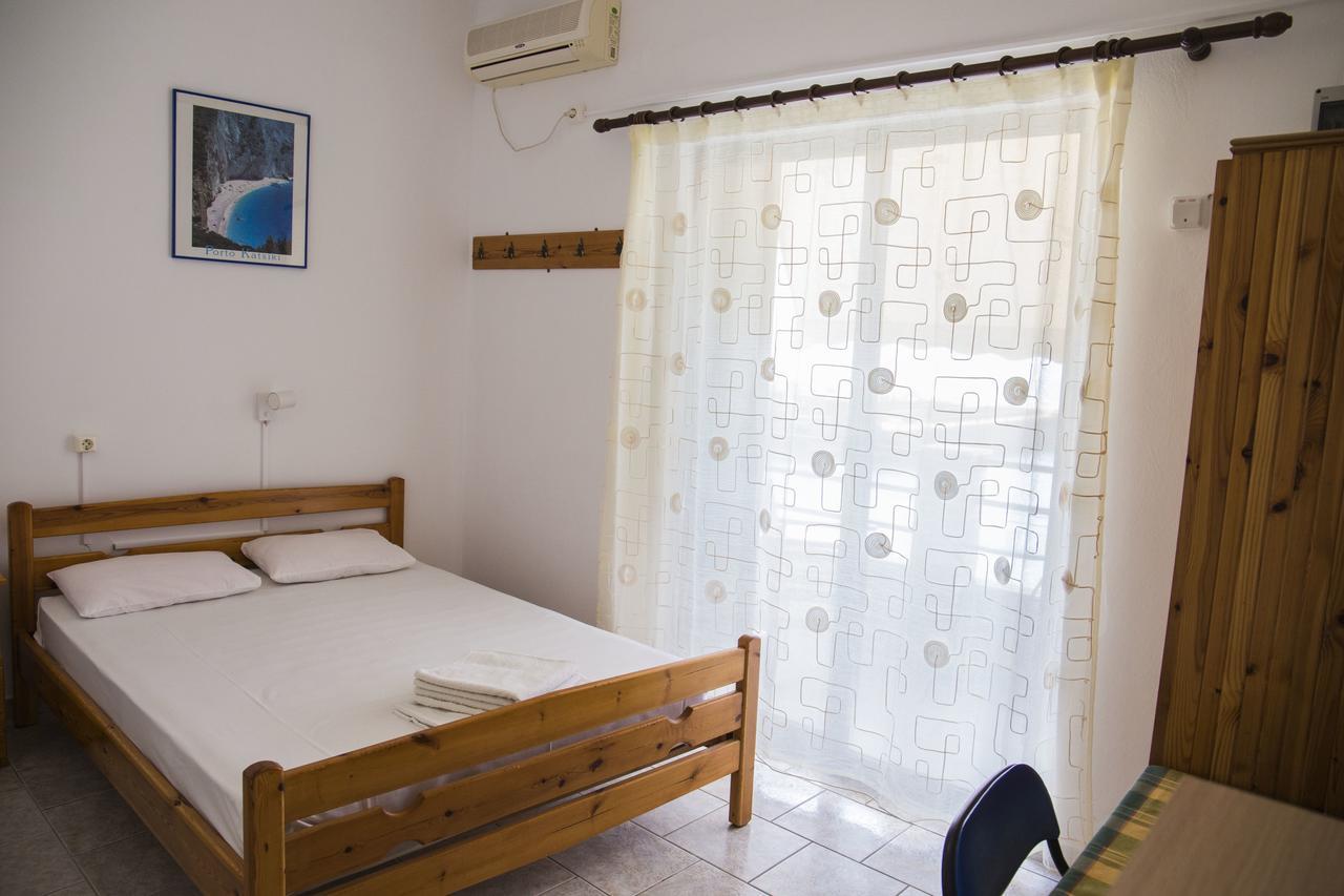 Orfeas Rooms Vasiliki Dış mekan fotoğraf